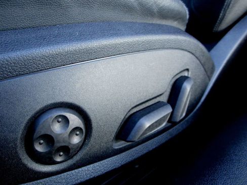 Used 2016 Audi TT 2.0T w/ Technology Package image 31