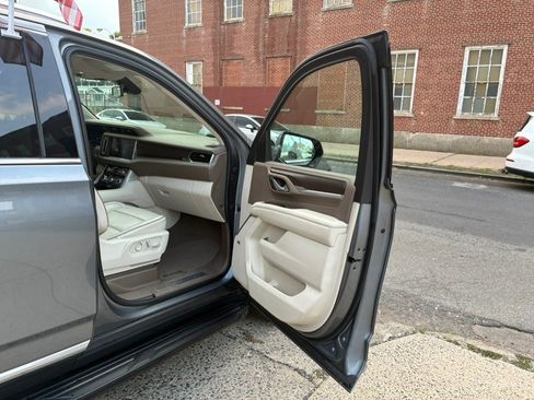 Used 2022 GMC Yukon Denali w/ Max Trailering Package AWD/4WD image 15