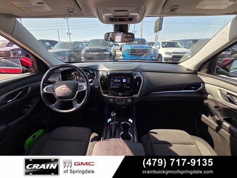 Used 2020 Chevrolet Traverse LT FWD image 27