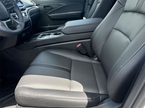 Used 2026 Honda Ridgeline TrailSport image 11