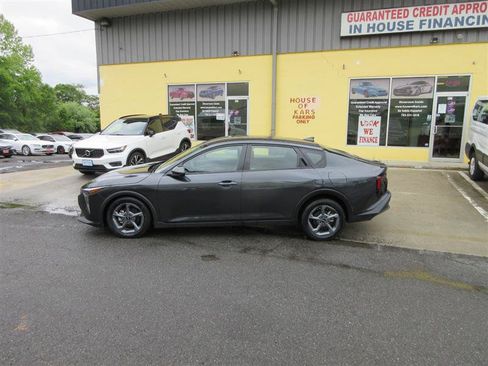 Used 2025 Kia K4 FWD image 2