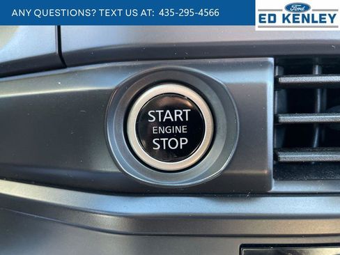 Used 2024 Nissan Pathfinder S AWD/4WD image 11