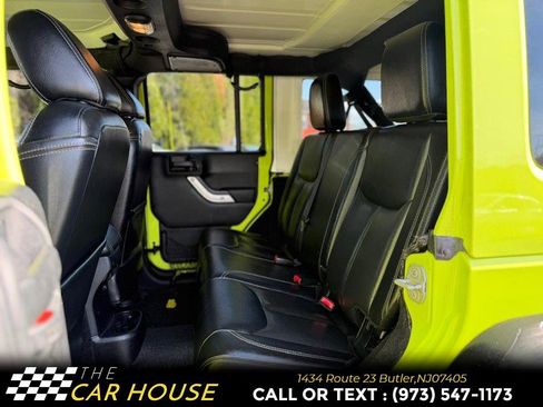 Used 2016 Jeep Wrangler Unlimited Rubicon image 16