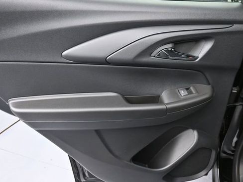 New 2026 Chevrolet TrailBlazer LS w/ LS Convenience Package FWD image 29