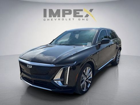 Used 2024 Cadillac Lyriq Luxury w/ Nappa Leather Package RWD image 1