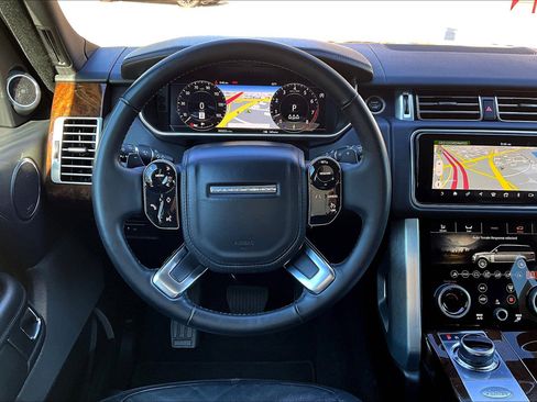Used 2020 Land Rover Range Rover SWB image 4