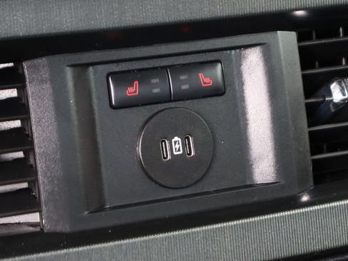 Used 2024 Ford F250 Platinum AWD/4WD image 40