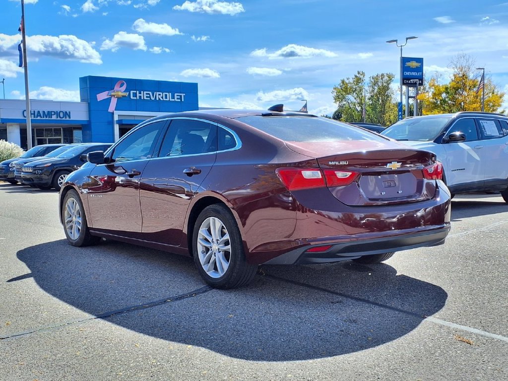 Used 2016 Chevrolet Malibu LT FWD image 6