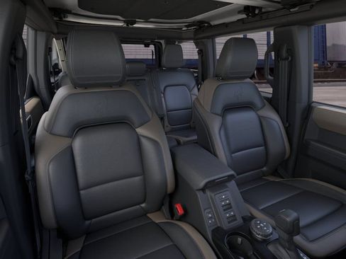 New 2026 Ford Bronco Big Bend w/ Black Diamond Package AWD/4WD image 10