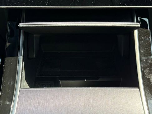 Certified 2026 Land Rover Range Rover Velar Dynamic SE AWD/4WD image 22