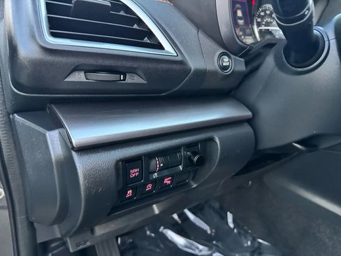 Used 2020 Subaru Crosstrek 2.0i Limited w/ Popular Package #2 image 26