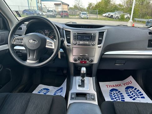 Used 2013 Subaru Outback 2.5i Premium w/ All-Weather Pkg image 18