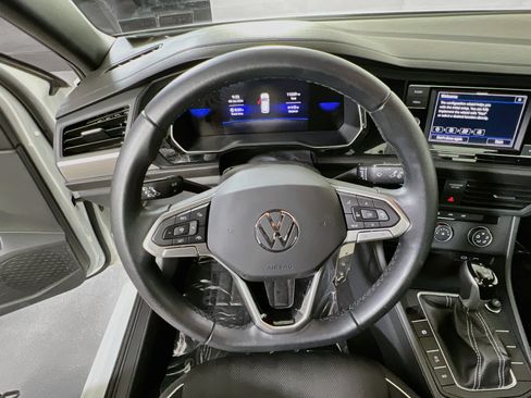 Used 2023 Volkswagen Jetta Sport FWD image 11