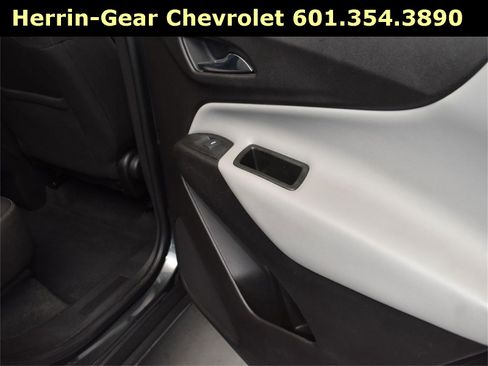 Used 2019 Chevrolet Equinox LT image 21