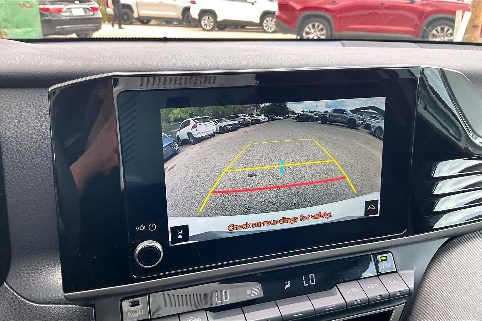 Used 2026 Toyota Camry LE w/ Convenience Package FWD image 26