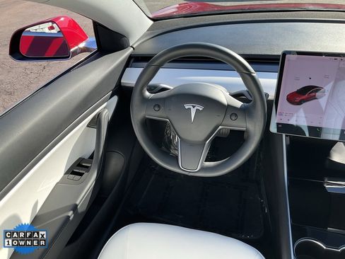 Used 2018 Tesla Model 3 Long Range image 36