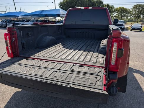 Used 2024 Ford F450 Lariat w/ Lariat Ultimate Package AWD/4WD image 31