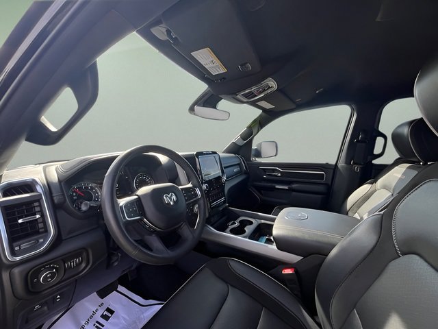 Used 2025 RAM 1500 Laramie AWD/4WD image 13