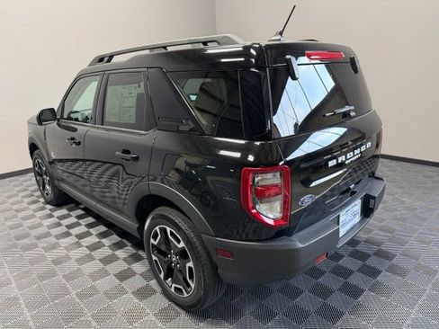 Used 2023 Ford Bronco Sport Outer Banks w/ Tech Package AWD/4WD image 9