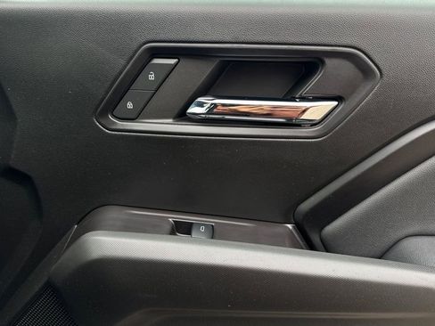 Used 2024 Chevrolet Colorado LT w/ LT Convenience Package RWD image 19