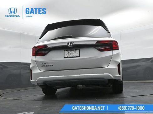 New 2026 Honda Odyssey EX-L image 42