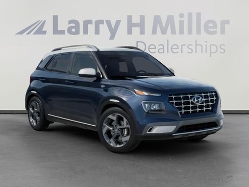 New 2026 Hyundai Venue SEL image 2