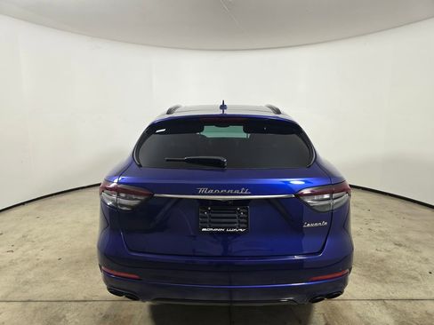 Used 2022 Maserati Levante GT image 5