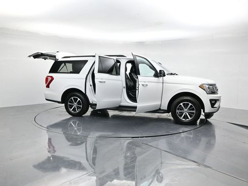 Used 2021 Ford Expedition Max XLT image 45