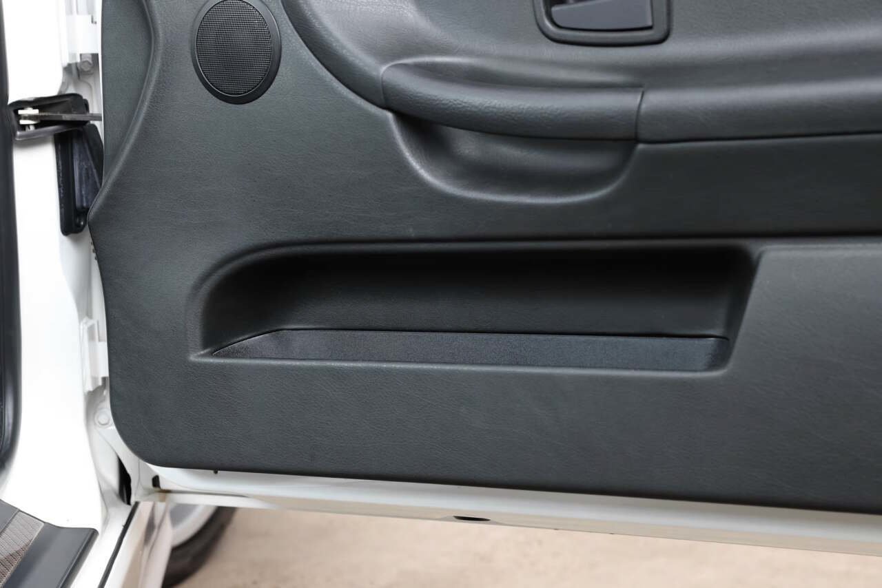 Used 1995 BMW M3 Coupe RWD image 96