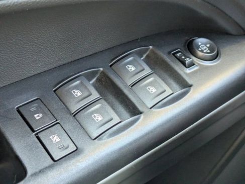 Used 2020 Chevrolet Colorado ZR2 image 21