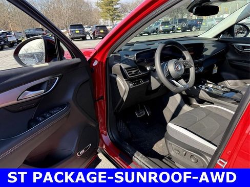 New 2025 Buick Envision Sport Touring image 30