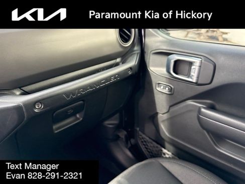 Used 2022 Jeep Wrangler Unlimited Sport AWD/4WD image 26