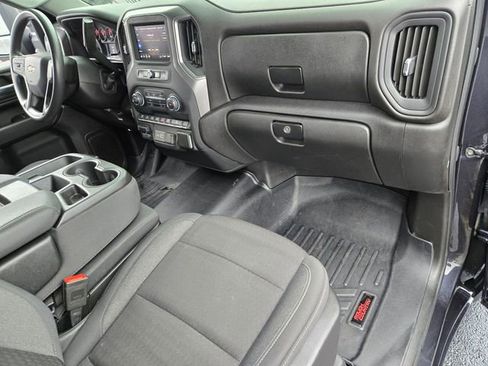 Used 2024 Chevrolet Silverado 2500 Custom w/ Custom Value Package image 19