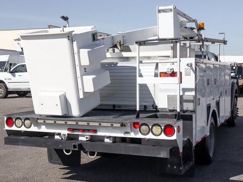 Used 2012 Ford F550 2WD Regular Cab Super Duty w/ PWR Equipment Group image 8