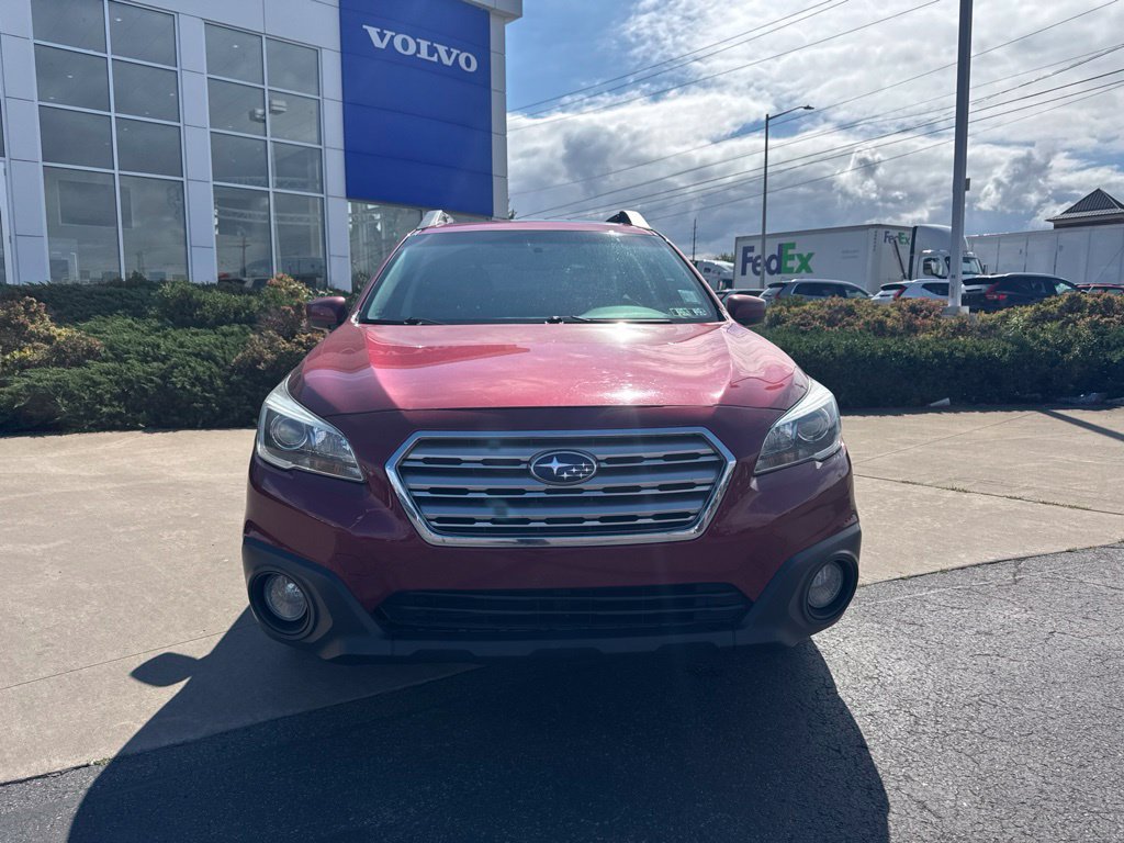 Used 2016 Subaru Outback 2.5i Premium AWD/4WD image 2