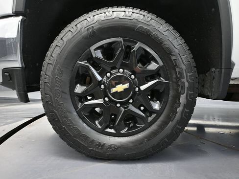 Used 2022 Chevrolet Silverado 2500 LTZ w/ Safety Package AWD/4WD image 20