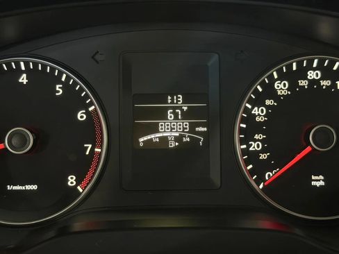 Used 2012 Volkswagen Jetta SE FWD image 36