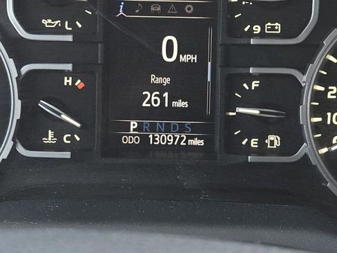 Used 2020 Toyota Tundra SR5 w/ SR5 Upgrade Package image 27