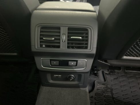 Used 2023 Audi Q5 2.0T Premium Plus image 13
