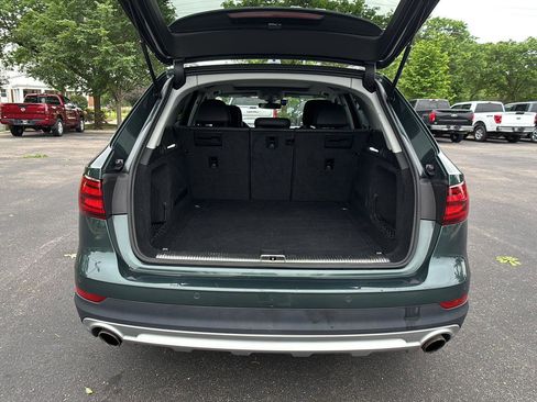 Used 2018 Audi A4 2.0T allroad Premium Plus AWD/4WD image 18