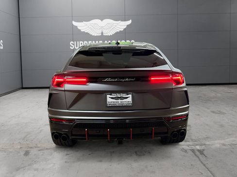 Used 2020 Lamborghini Urus AWD/4WD image 4