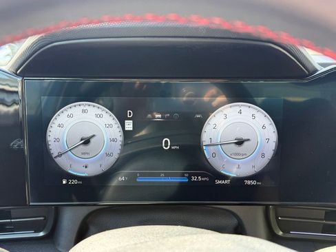 Certified 2025 Hyundai Elantra N Line FWD image 24