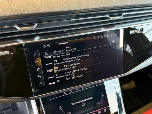 New 2026 Audi SQ7 Premium Plus image 24