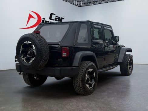 Used 2014 Jeep Wrangler Unlimited Sport w/ Connectivity Group image 3
