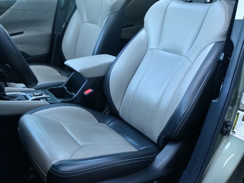 Used 2020 Subaru Forester Limited w/ Popular Package #3 AWD/4WD image 16