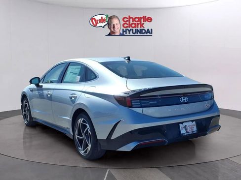 New 2026 Hyundai Sonata SEL FWD image 3