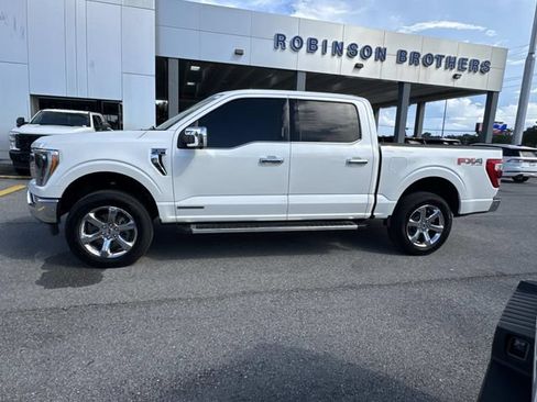 Certified 2022 Ford F150 Lariat w/ Equipment Group 502A High AWD/4WD image 8