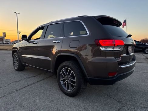 Used 2020 Jeep Grand Cherokee Limited w/ Luxury Group II image 4