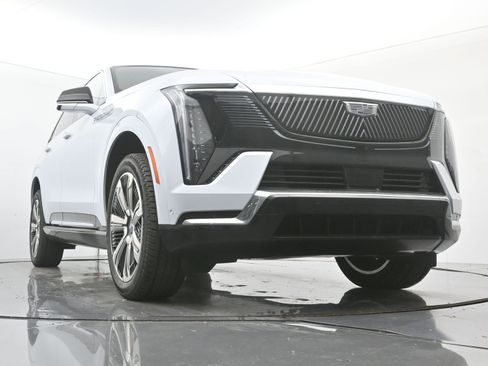 New 2026 Cadillac Escalade IQ Luxury 2 image 22