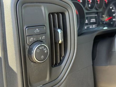 Used 2025 Chevrolet Silverado 1500 Custom w/ Turbomax Blackout Package image 18